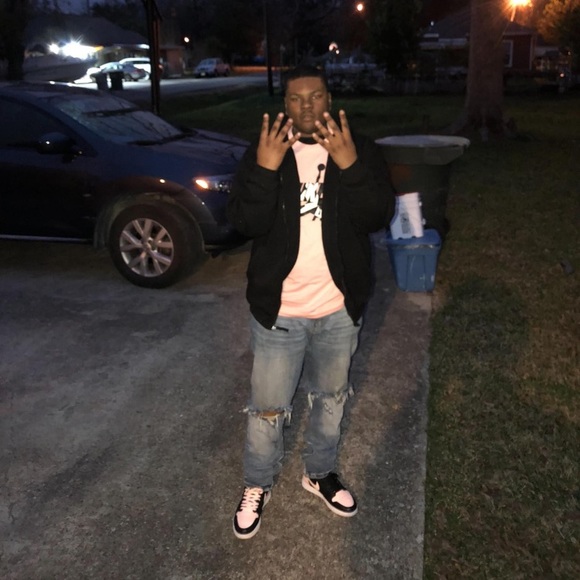 Meet your Posher, Eric - Picture 1 of 1